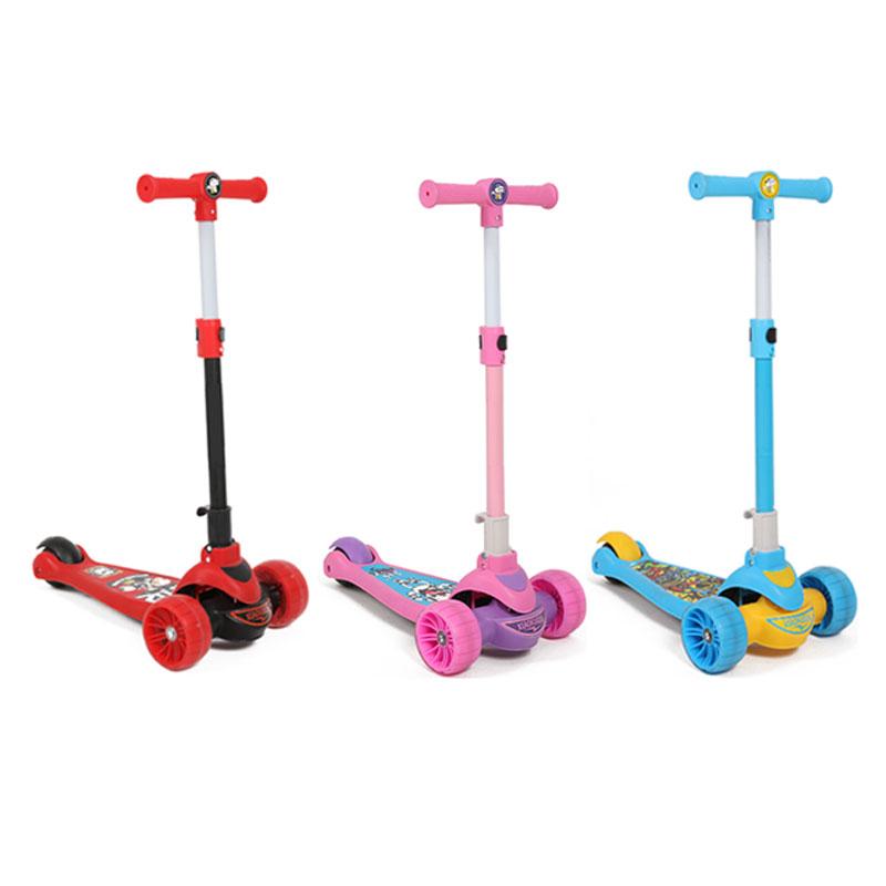 3 Wheels Kick Scooter for Kids and Toddlers with Wheel Lights - Snug N' Play