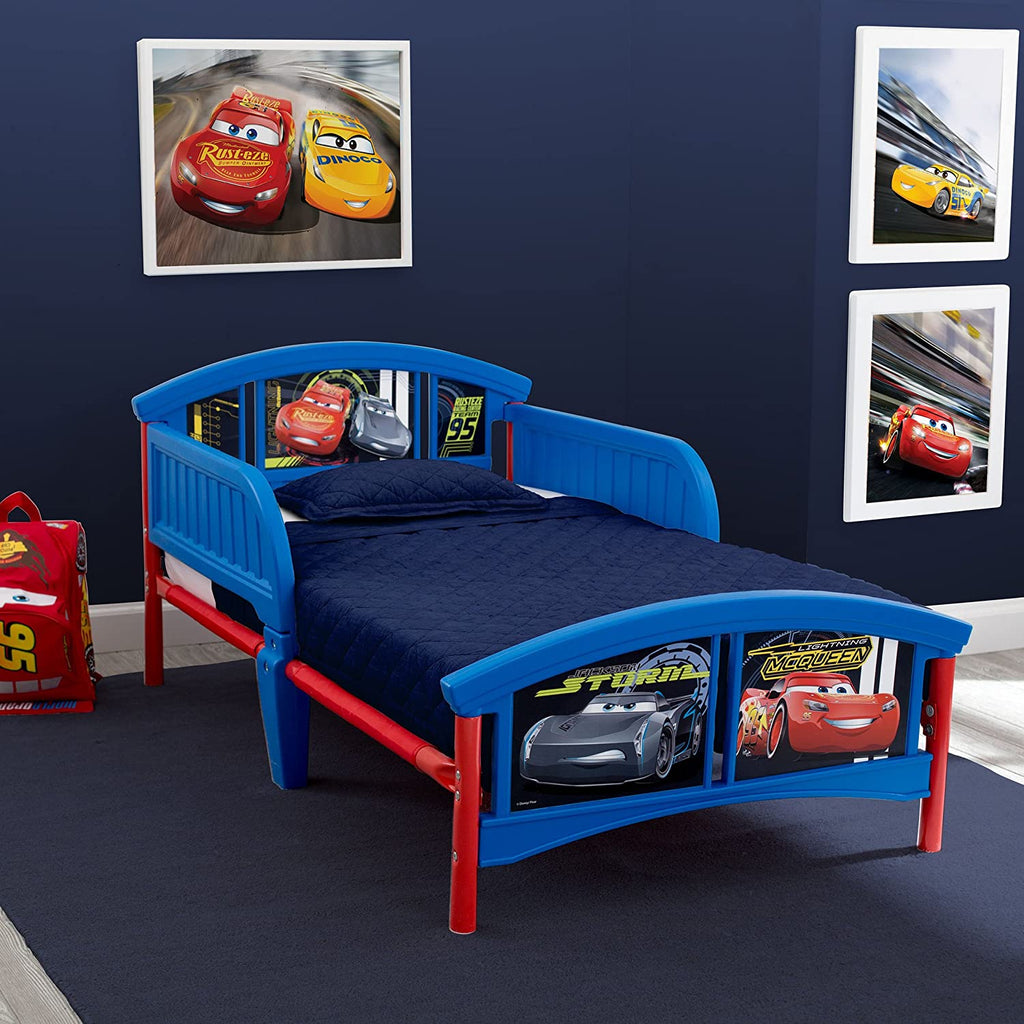 Plastic lightning mcqueen clearance bed